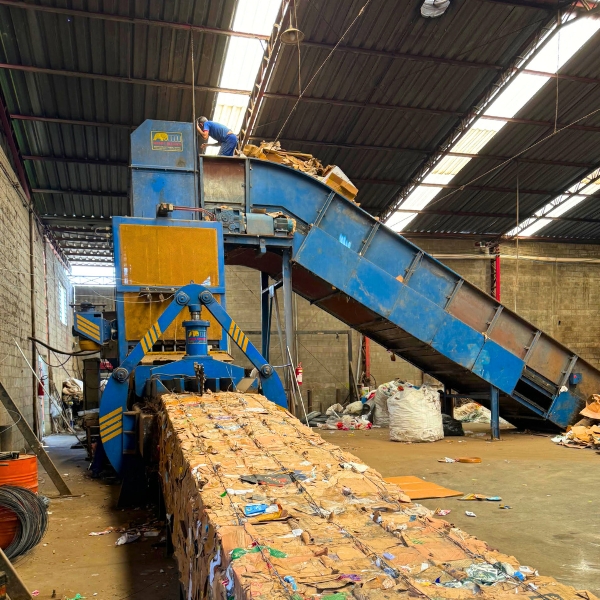 prensaenfardadeiraparapapeiseplasticos_5548